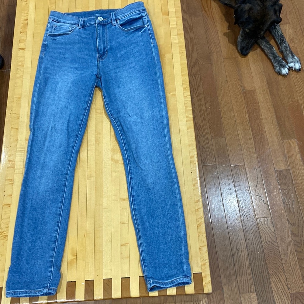 BDG light wash twig high rise jeans